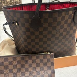 Louis Vuitton Neverfull MM